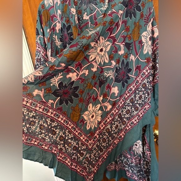 Time and Tru Teal Floral Kimono - Picture 2 of 4